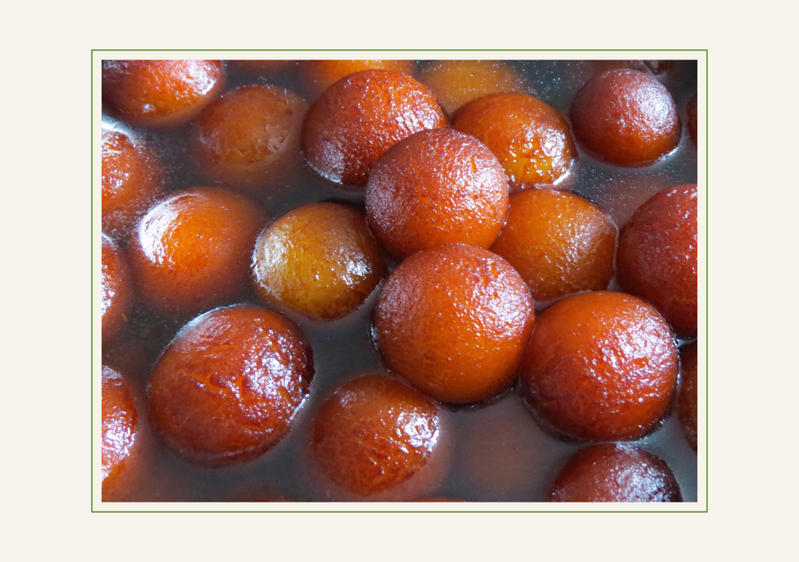 How to Make Perfect Gulab Jamun with Groundnut Oil?